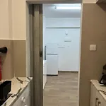 El Giorgios Centre Apartment *