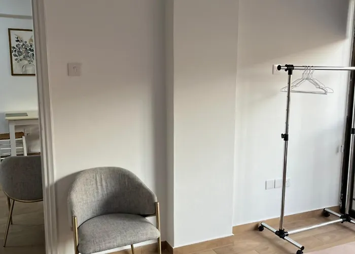 El Giorgios Centre * Larnaca